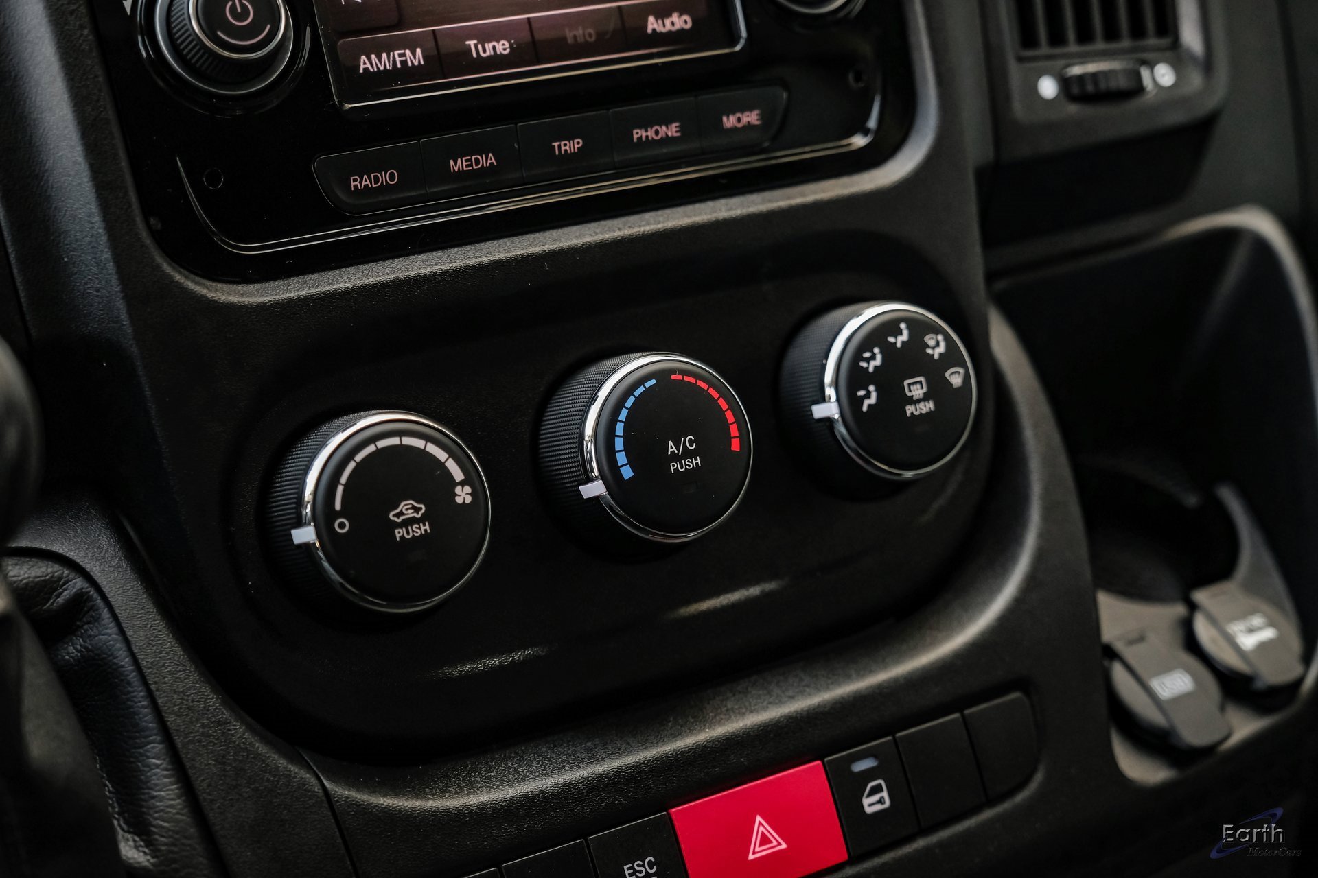 Used 2020 RAM ProMaster 2500 image 50