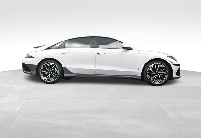 New 2025 Hyundai Ioniq 6 SEL AWD/4WD image 36