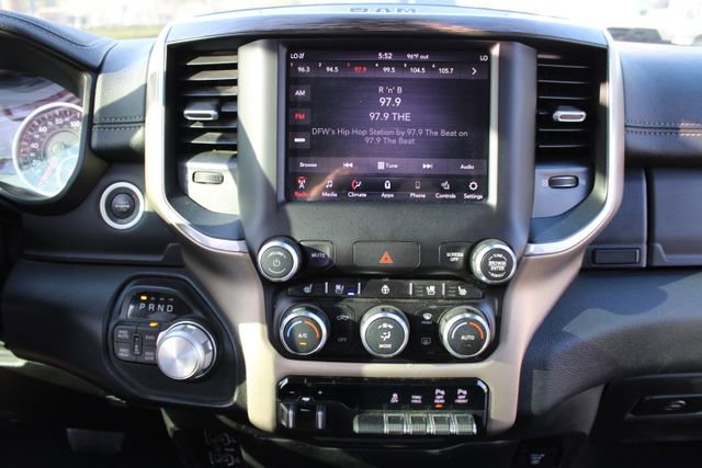 Used 2019 RAM 1500 Laramie AWD/4WD image 25