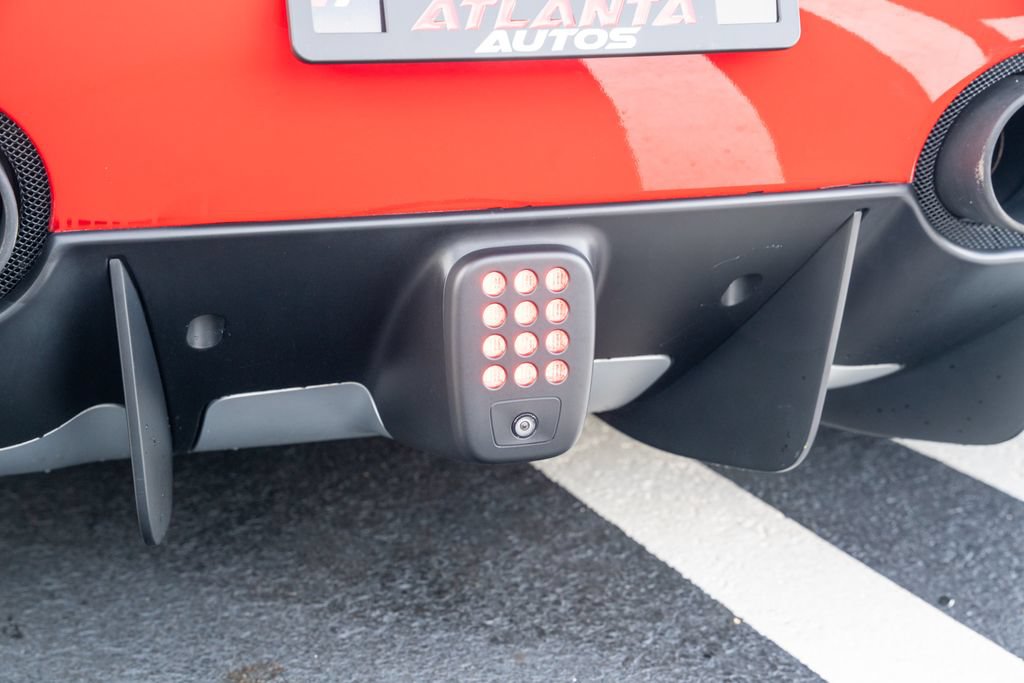 Used 2018 Ferrari 488 Spider RWD image 17