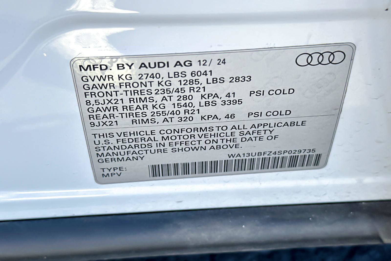 Certified 2025 Audi Q4 e-tron Premium Plus w/ Premium Plus image 28