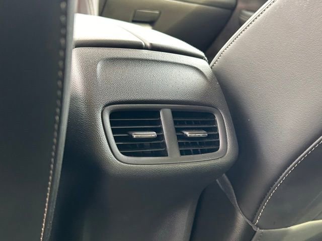 Used 2023 Buick Envision Preferred image 39