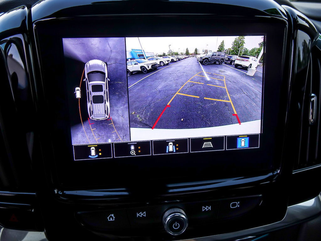 Used 2023 Chevrolet Traverse RS w/ LPO, Floor Liner Package AWD/4WD image 23