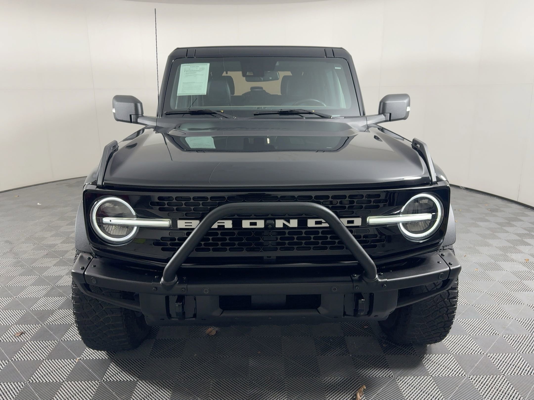 Used 2022 Ford Bronco Wildtrak image 7