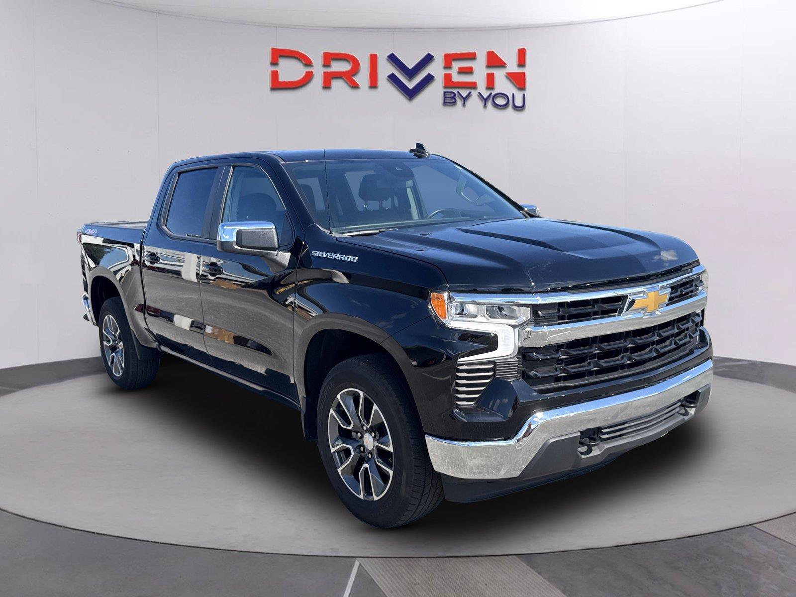 Used 2024 Chevrolet Silverado 1500 LT