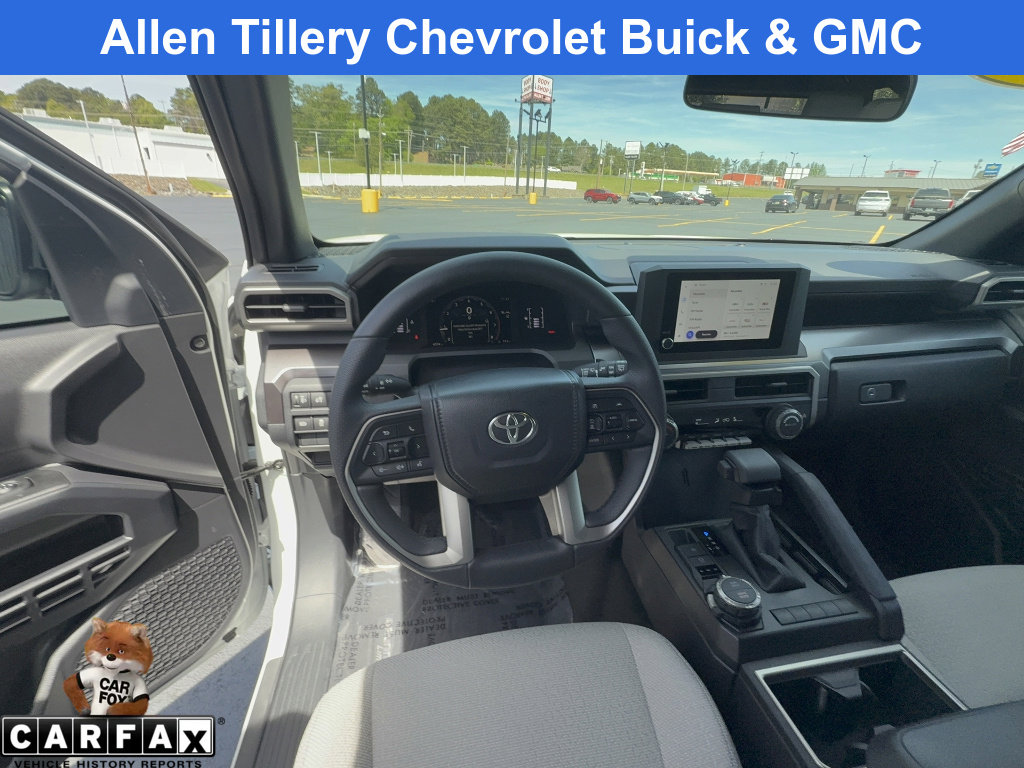 Used 2025 Toyota 4Runner SR5 image 9