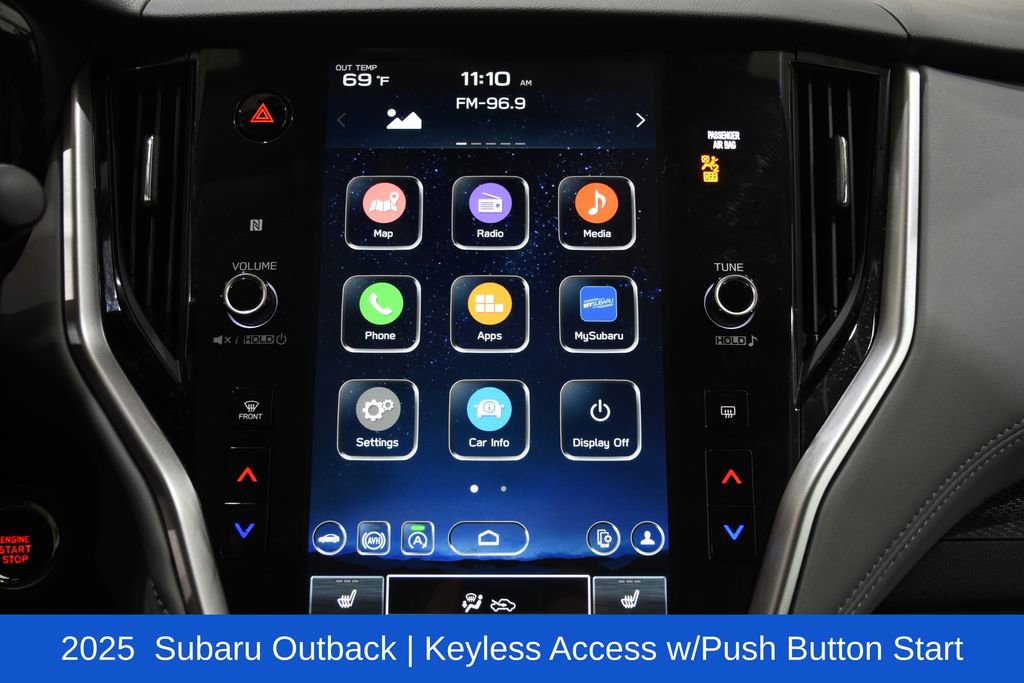 Used 2025 Subaru Outback Premium AWD/4WD image 13