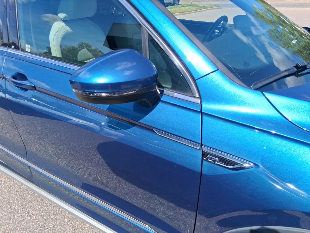 Used 2020 Volkswagen Tiguan SEL Premium R-Line w/ 3rd Row Seat Package image 11