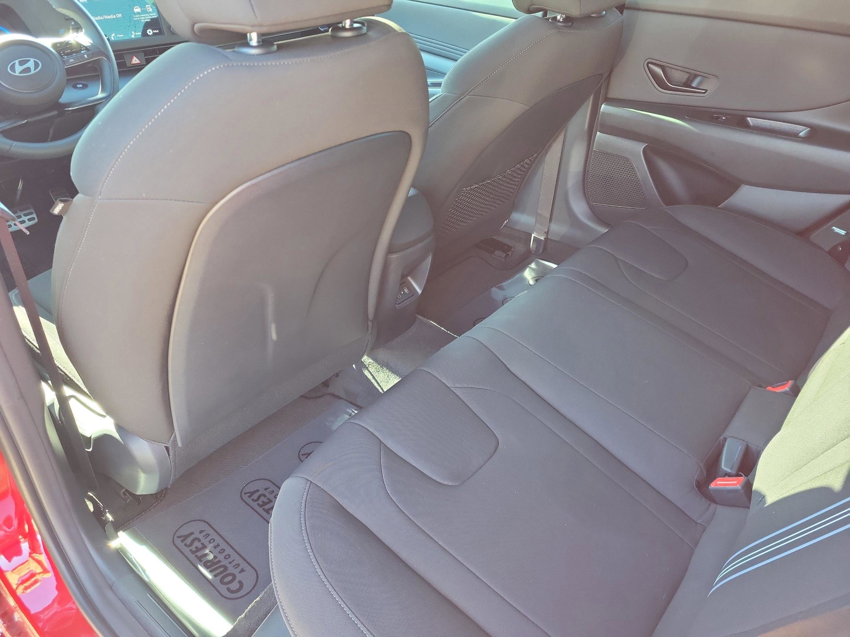 New 2026 Hyundai Elantra SEL Sport image 7