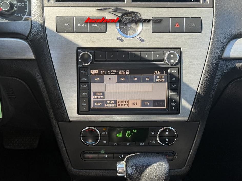 Used 2009 Ford Fusion SEL image 11