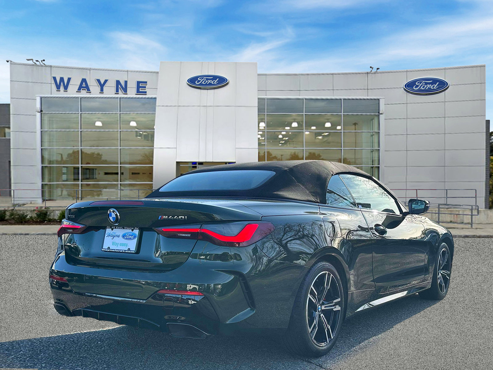 Used 2023 BMW 440i xDrive Convertible w/ Premium Package image 5