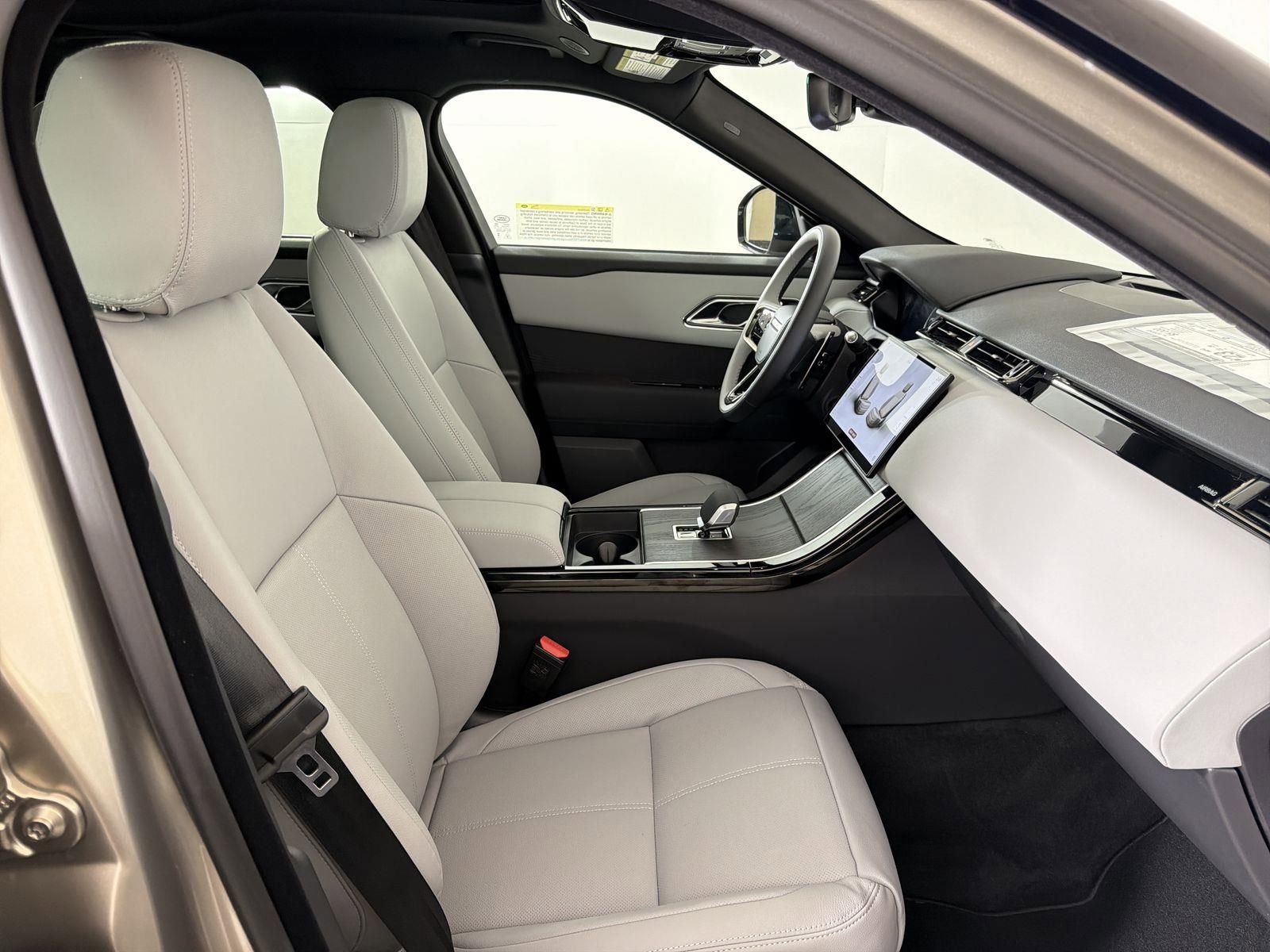 New 2026 Land Rover Range Rover Velar S image 33