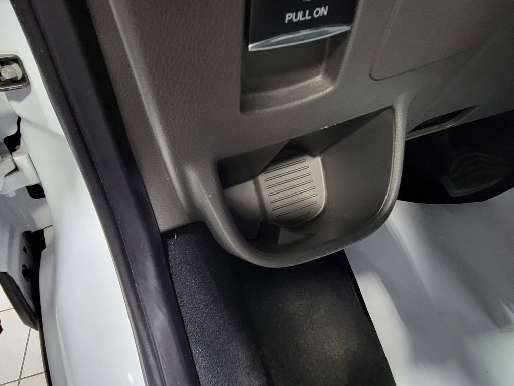 Used 2023 Ford Transit 350 XLT image 42