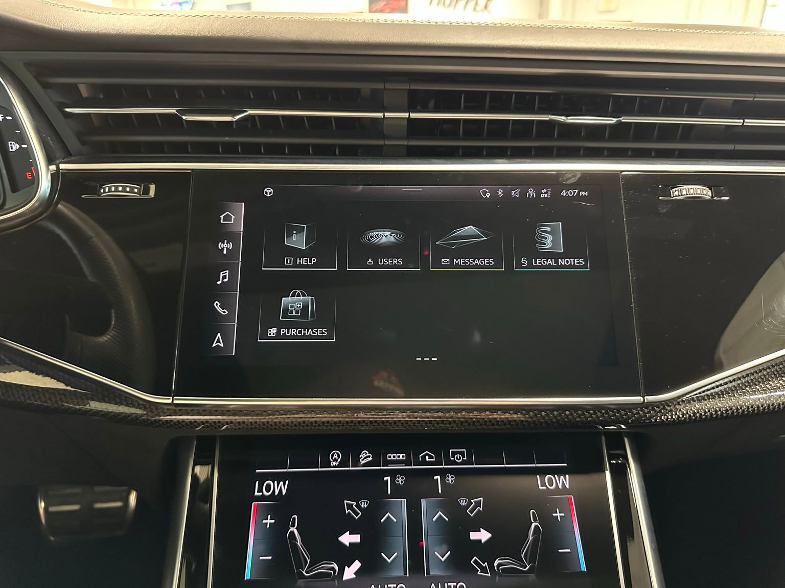 Used 2021 Audi SQ7 Premium Plus w/ SQ7 Black Optic Package image 28