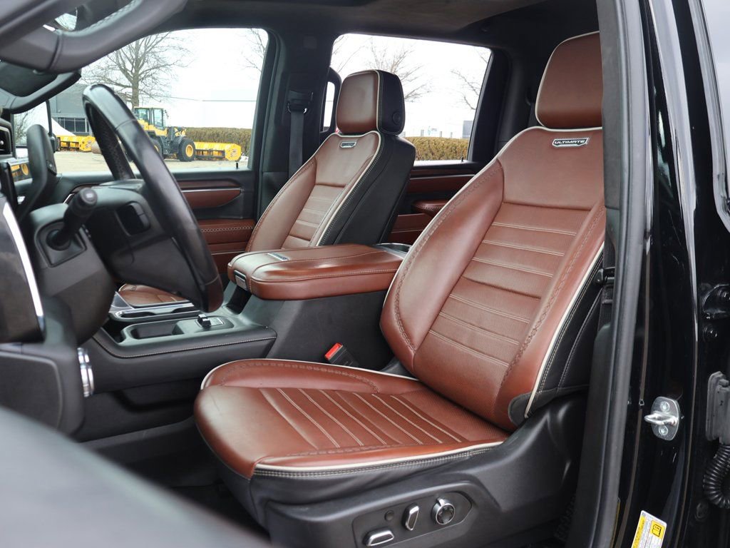 Used 2024 GMC Sierra 2500 Denali Ultimate w/ Max Trailering Package image 32