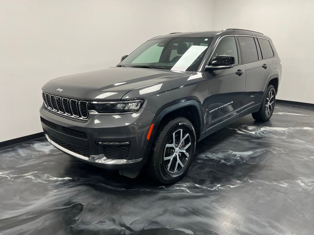 Used 2024 Jeep Grand Cherokee L Limited w/ Luxury Tech Group II AWD/4WD image 18