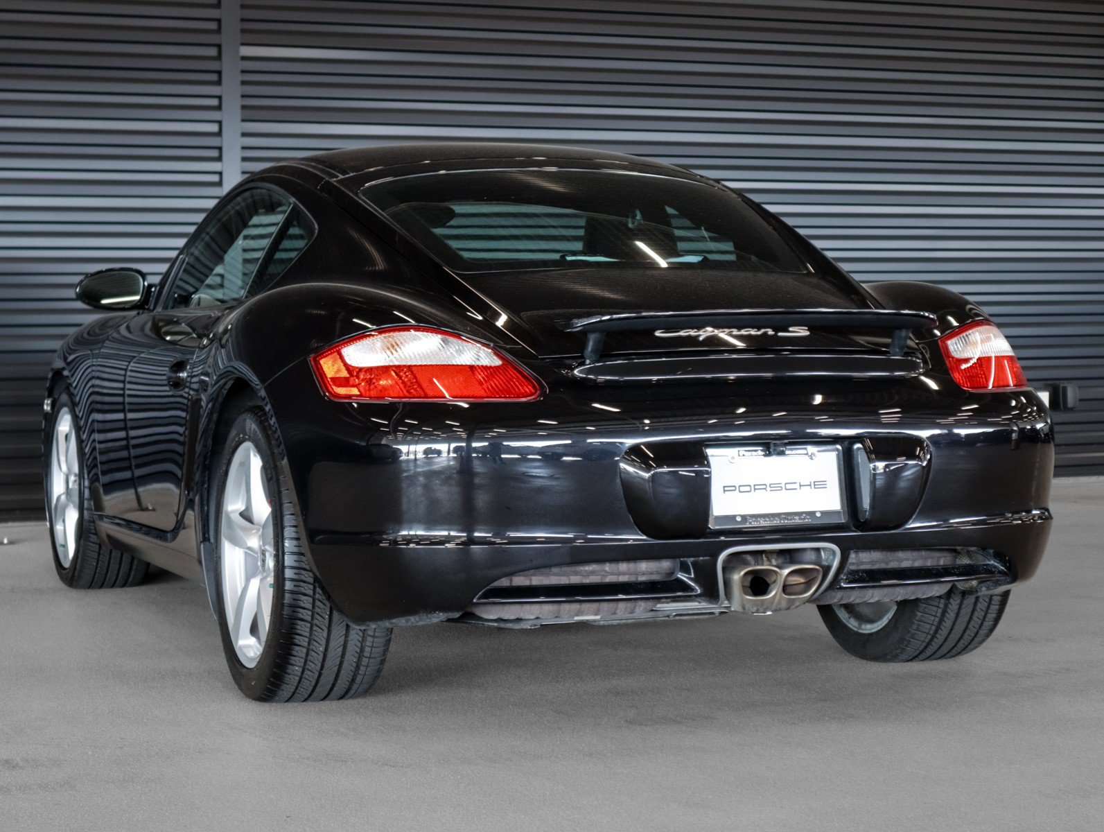 Used 2006 Porsche Cayman S RWD image 3