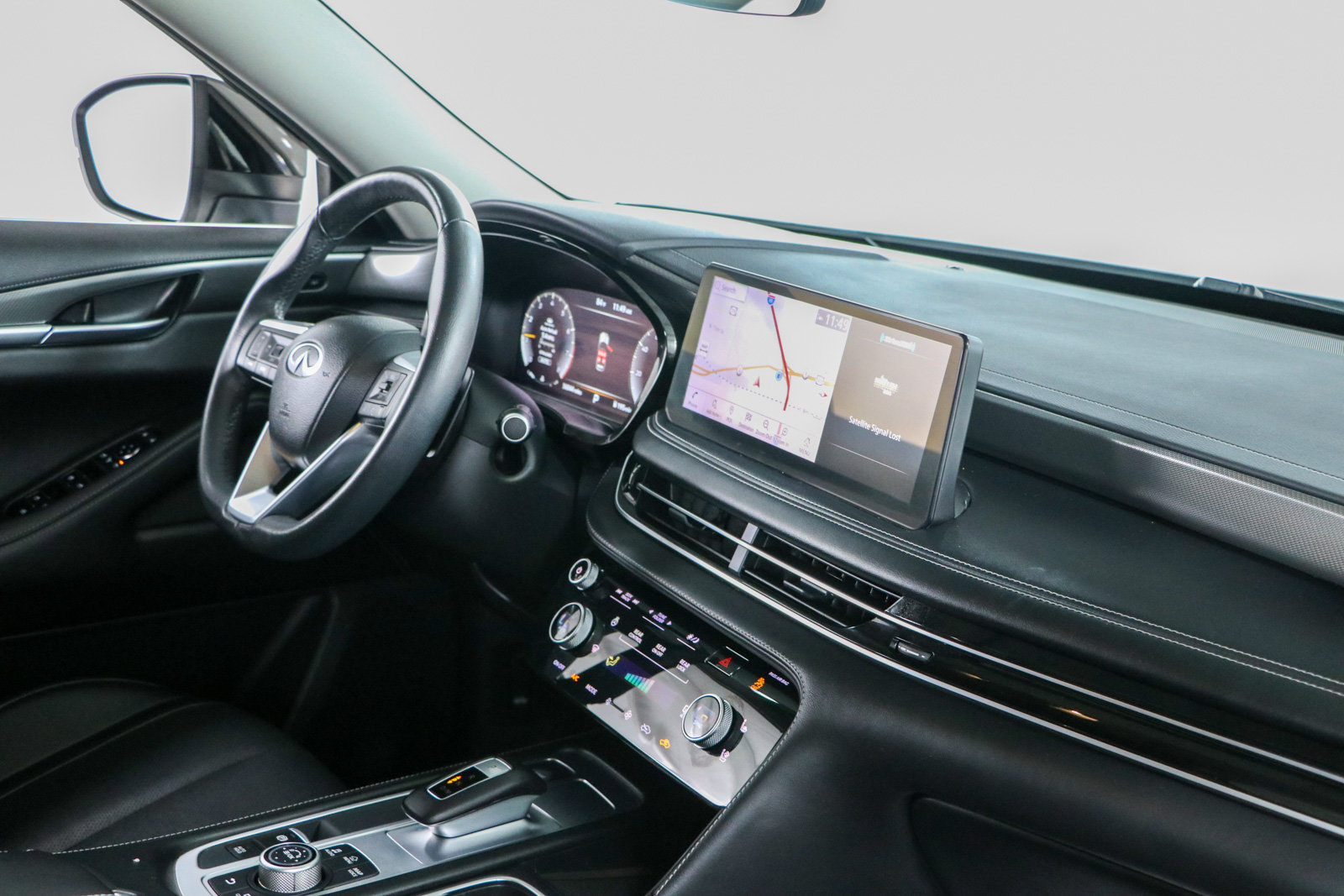 Used 2023 INFINITI QX60 Luxe w/ Cargo Package AWD/4WD image 27