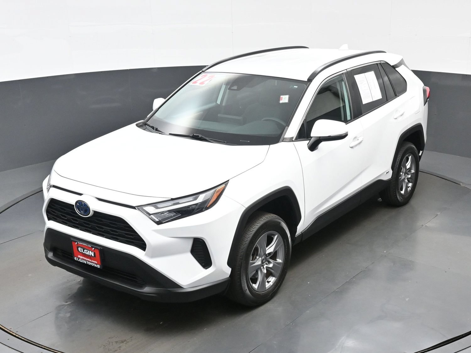 Used 2022 Toyota RAV4 XLE AWD/4WD image 36