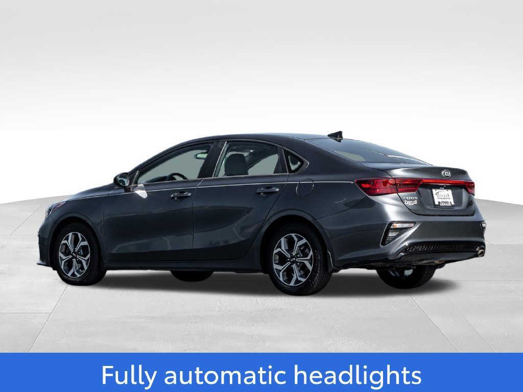 Used 2019 Kia Forte LXS FWD image 5