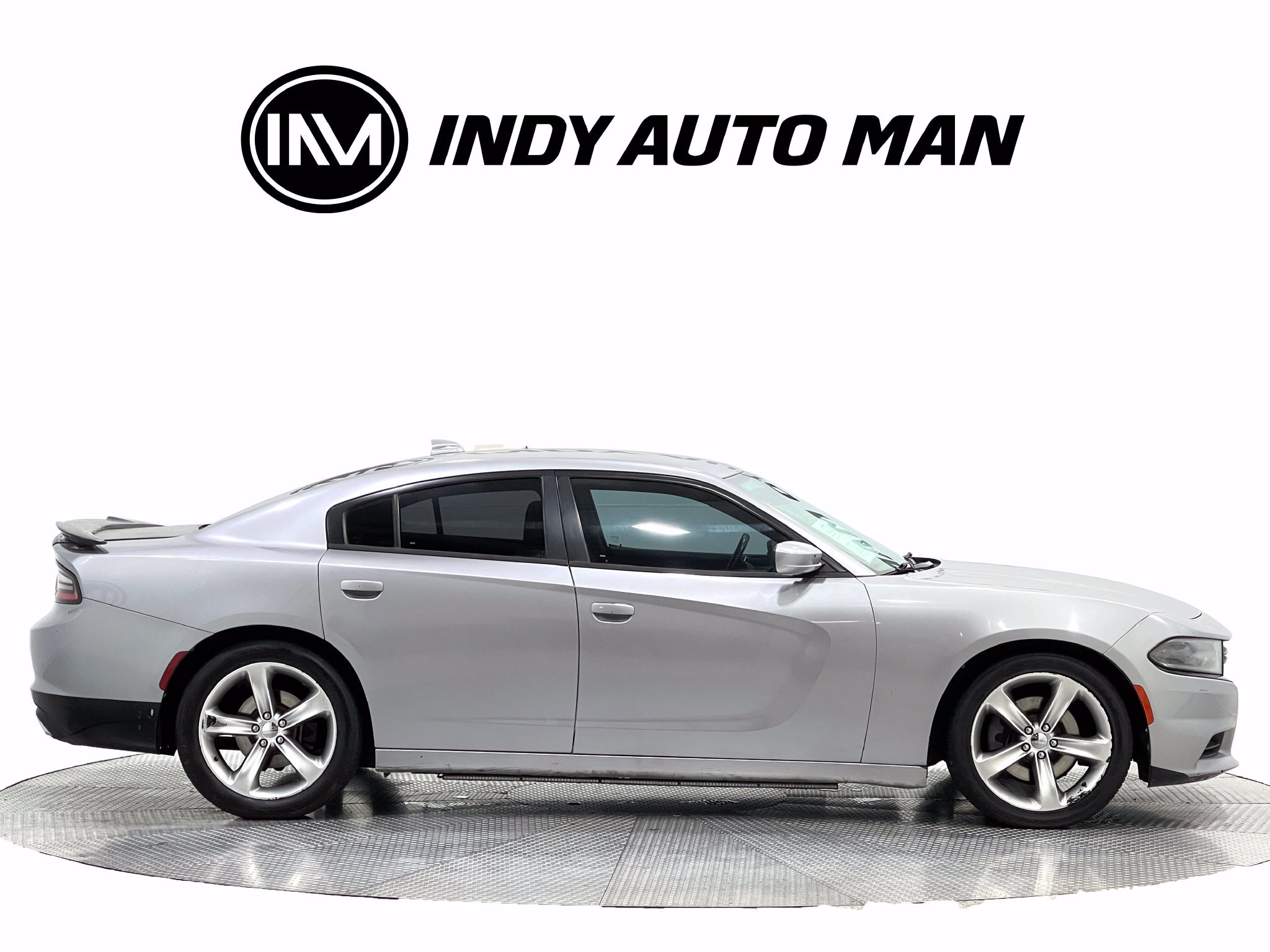 Used 2016 Dodge Charger R/T w/ Navigation & Travel Group RWD image 3