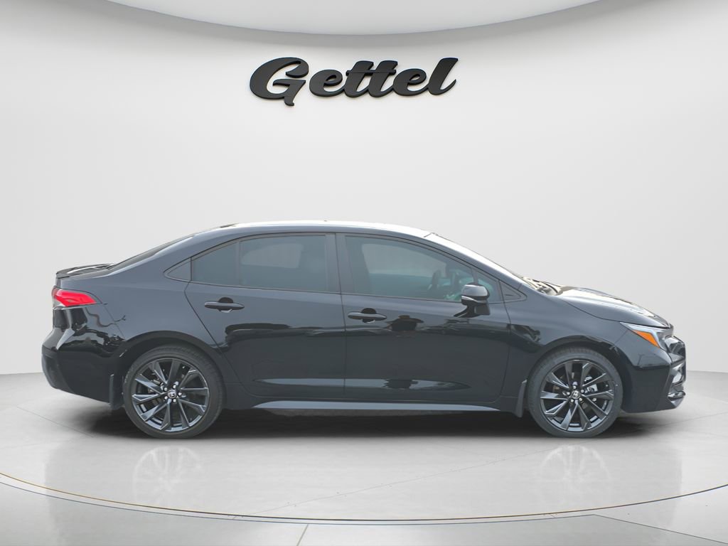 Used 2024 Toyota Corolla SE FWD image 4