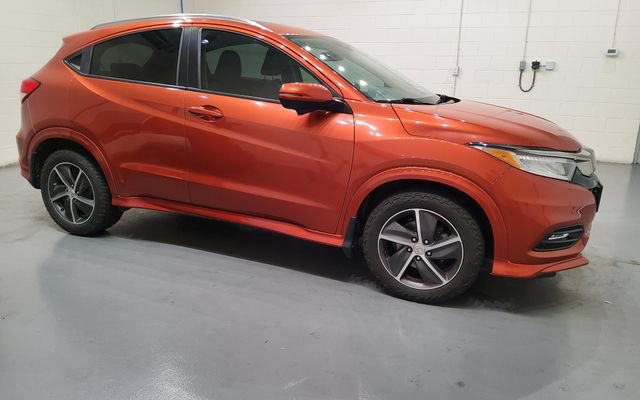 Used 2020 Honda HR-V Touring image 11