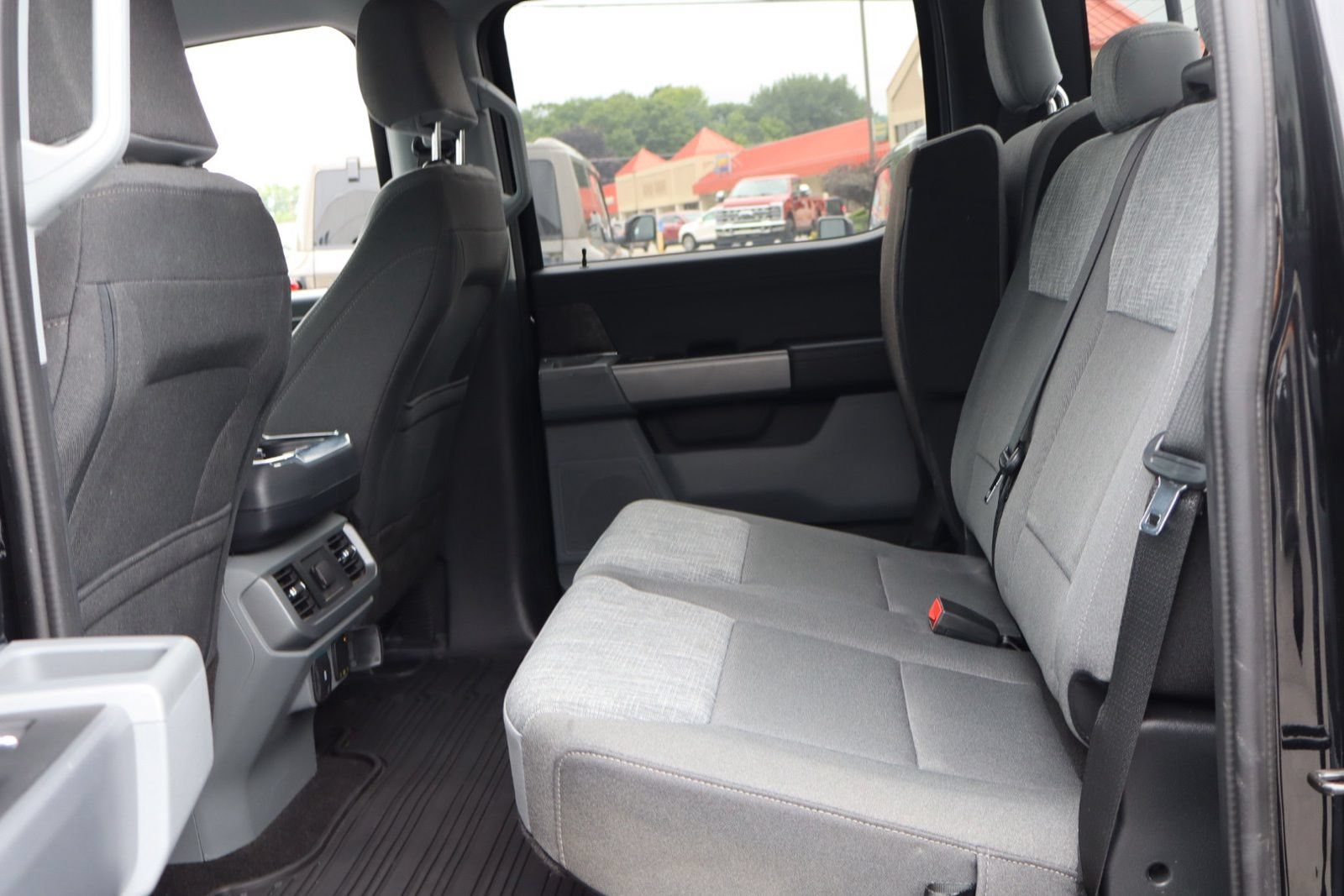 Used 2022 Ford F150 XLT w/ Equipment Group 302A High AWD/4WD image 25
