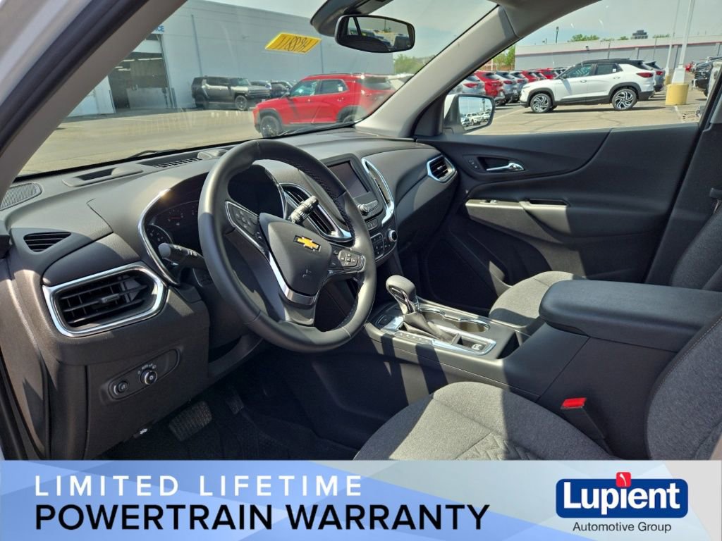 Used 2023 Chevrolet Equinox LT AWD/4WD image 14