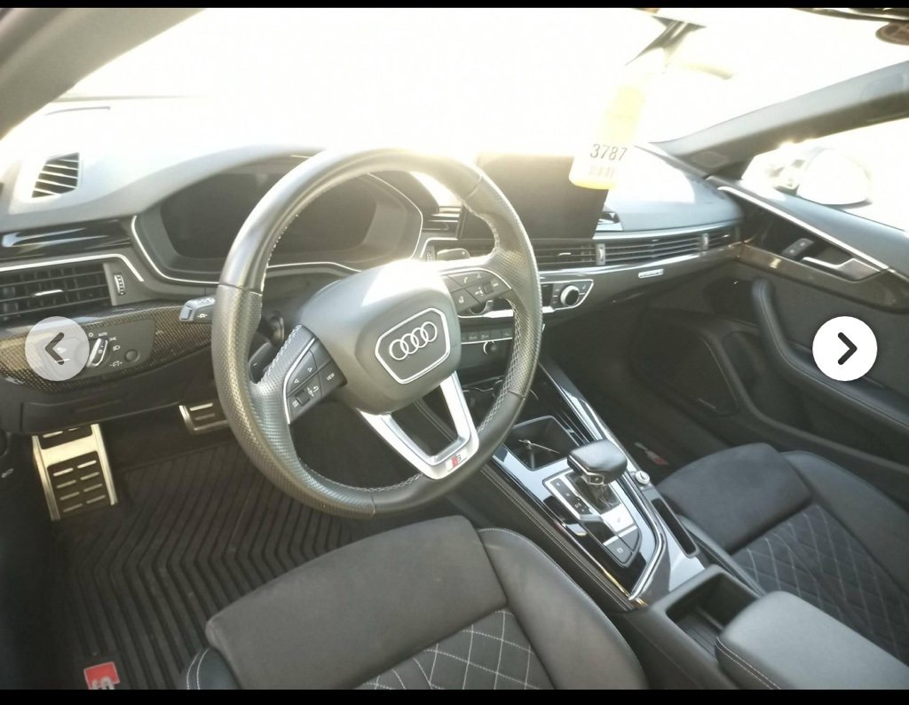 Used 2023 Audi S4 Premium Plus w/ Premium Plus Package image 5