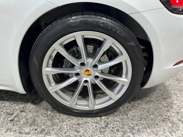 Used 2018 Porsche 718 Cayman Base w/ Light Design Package image 33