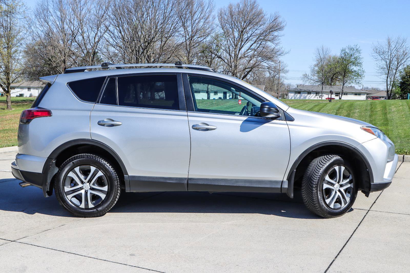 Used 2017 Toyota RAV4 LE w/ All Weather Liner Package image 5