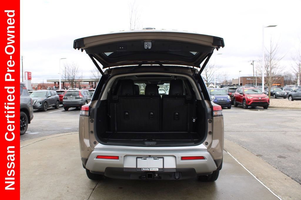 Certified 2023 Nissan Pathfinder Platinum image 11