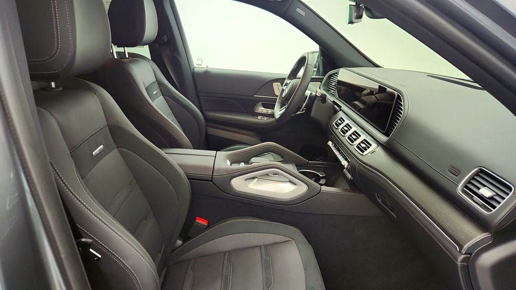 Used 2024 Mercedes-Benz GLE 53 AMG 4MATIC image 24