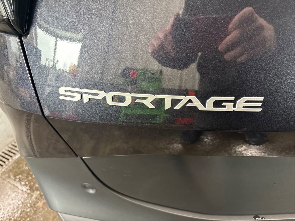 New 2026 Kia Sportage EX FWD image 15