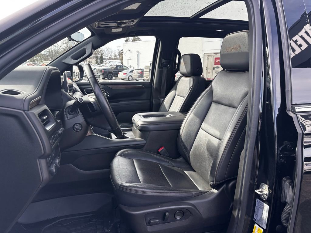 Used 2021 Chevrolet Tahoe High Country image 11