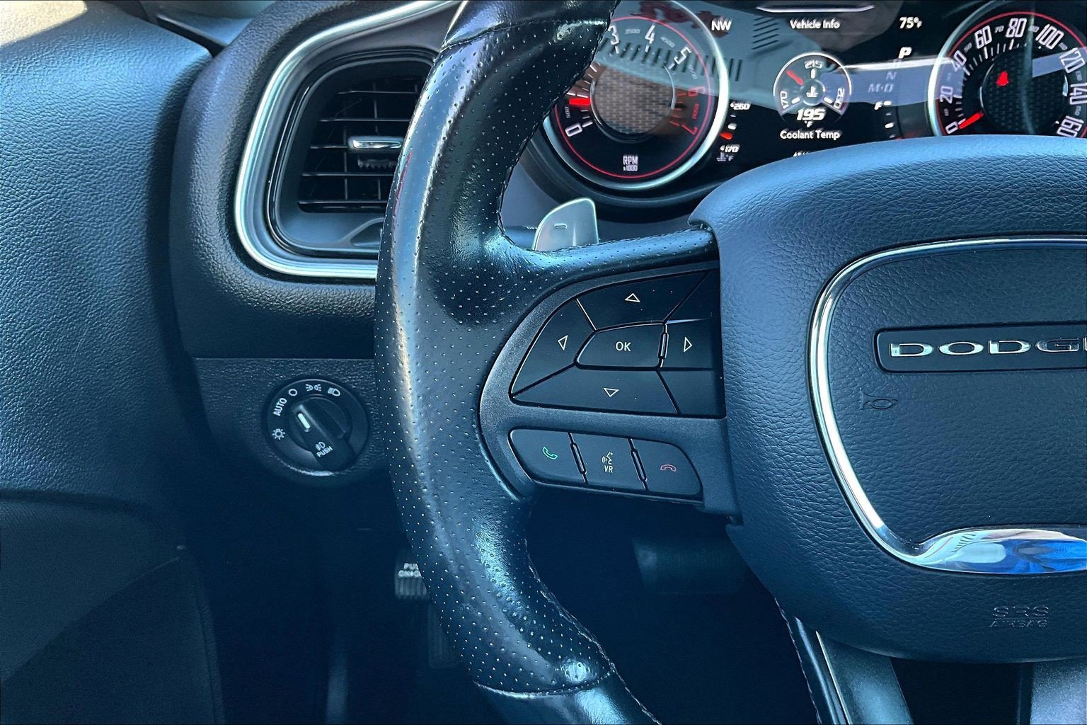 Used 2019 Dodge Challenger R/T image 17