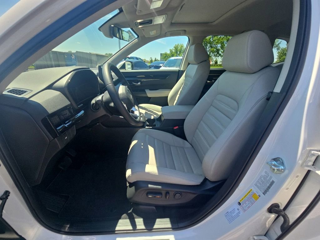 Certified 2026 Honda CR-V EX-L image 13