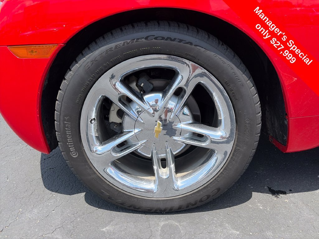 Used 2004 Chevrolet SSR w/ Preferred Equipment Group RWD image 25