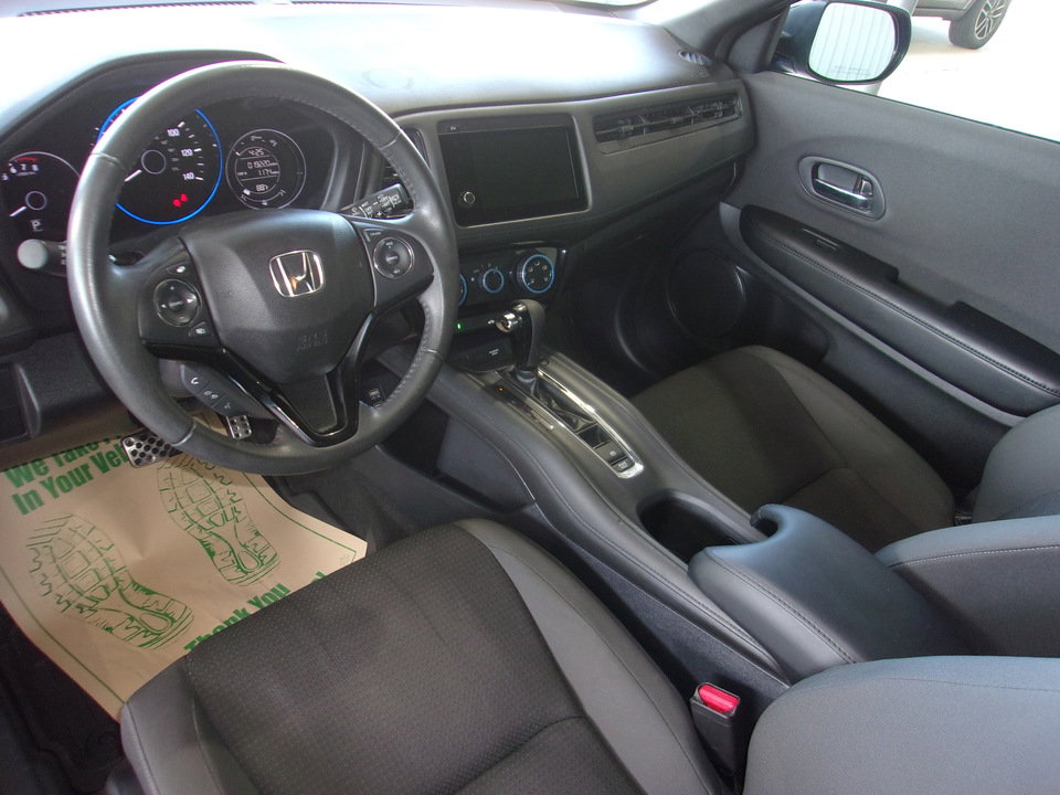 Used 2020 Honda HR-V Sport image 12
