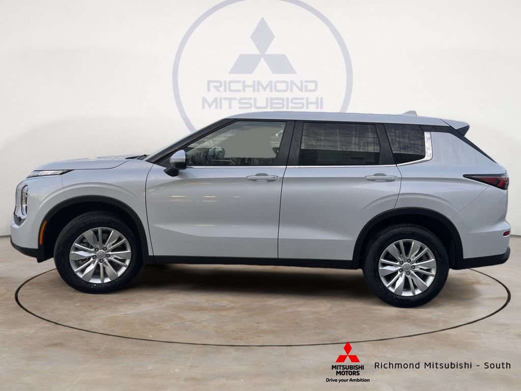 New 2026 Mitsubishi Outlander ES AWD/4WD image 6