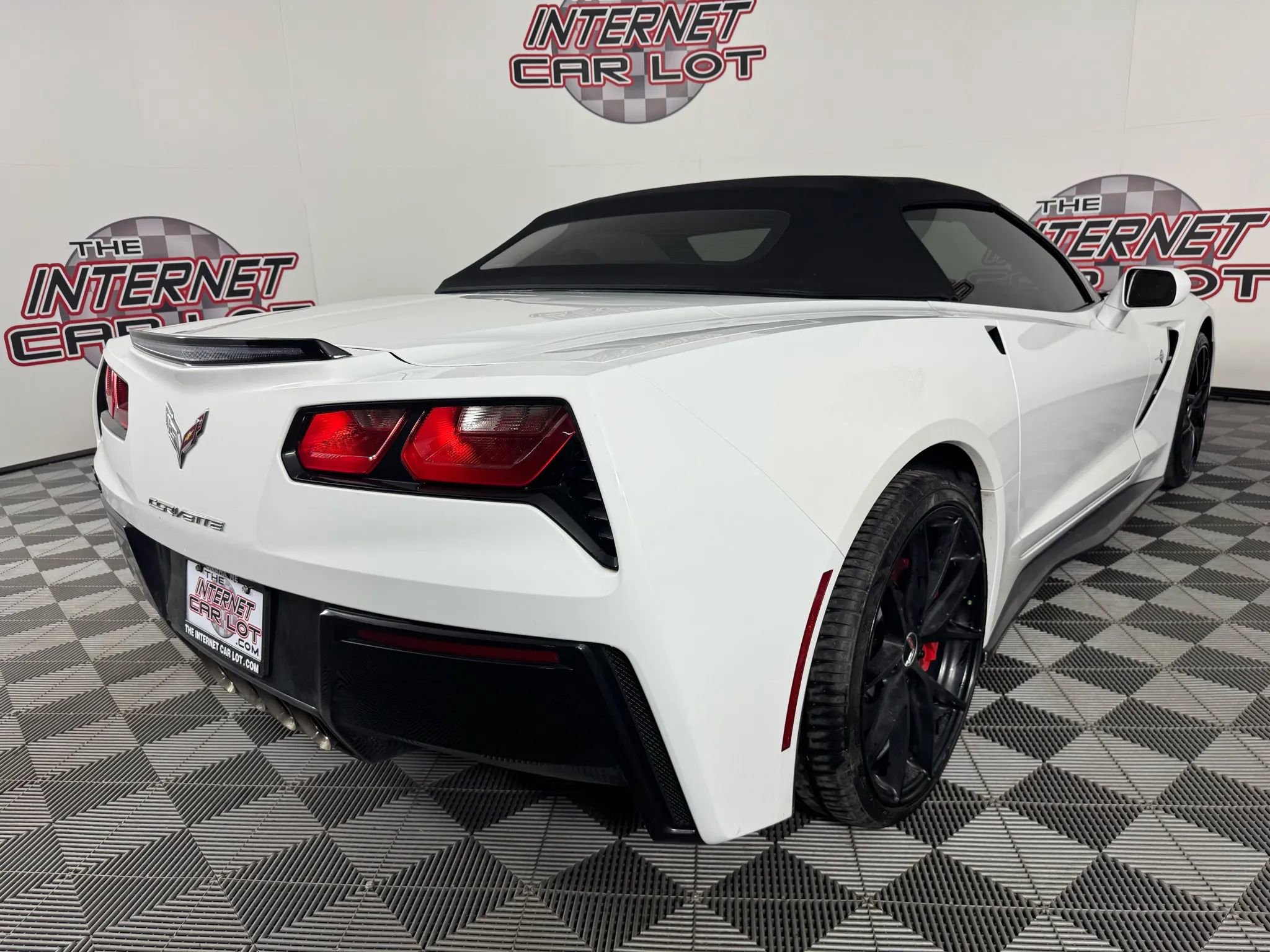 Used 2017 Chevrolet Corvette Stingray Convertible w/ 1LT image 30