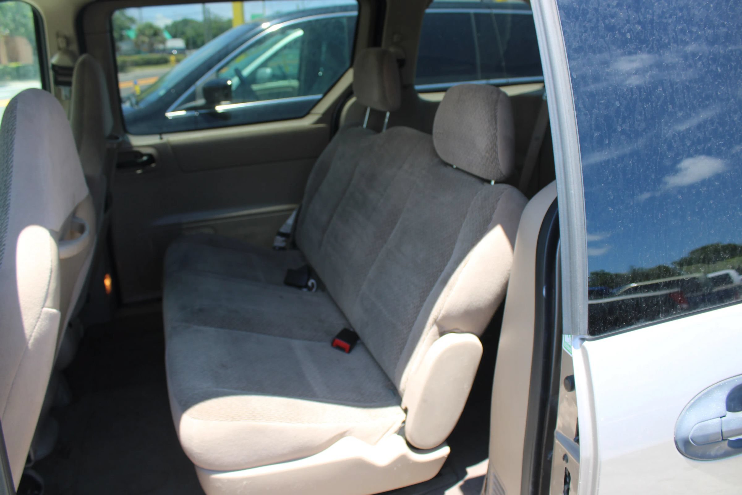 Used 2003 Ford Windstar LX FWD image 14