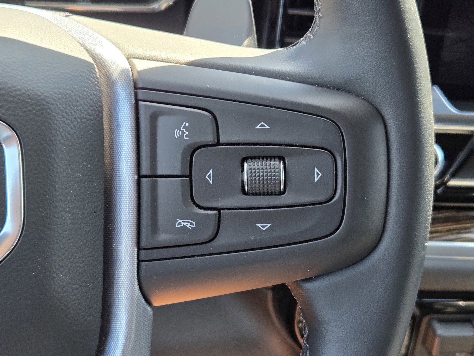 Used 2026 GMC Sierra 1500 Elevation w/ Elevation Premium Package AWD/4WD image 25