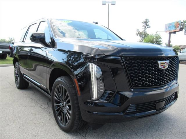 Used 2025 Cadillac Escalade Sport Platinum AWD/4WD image 3
