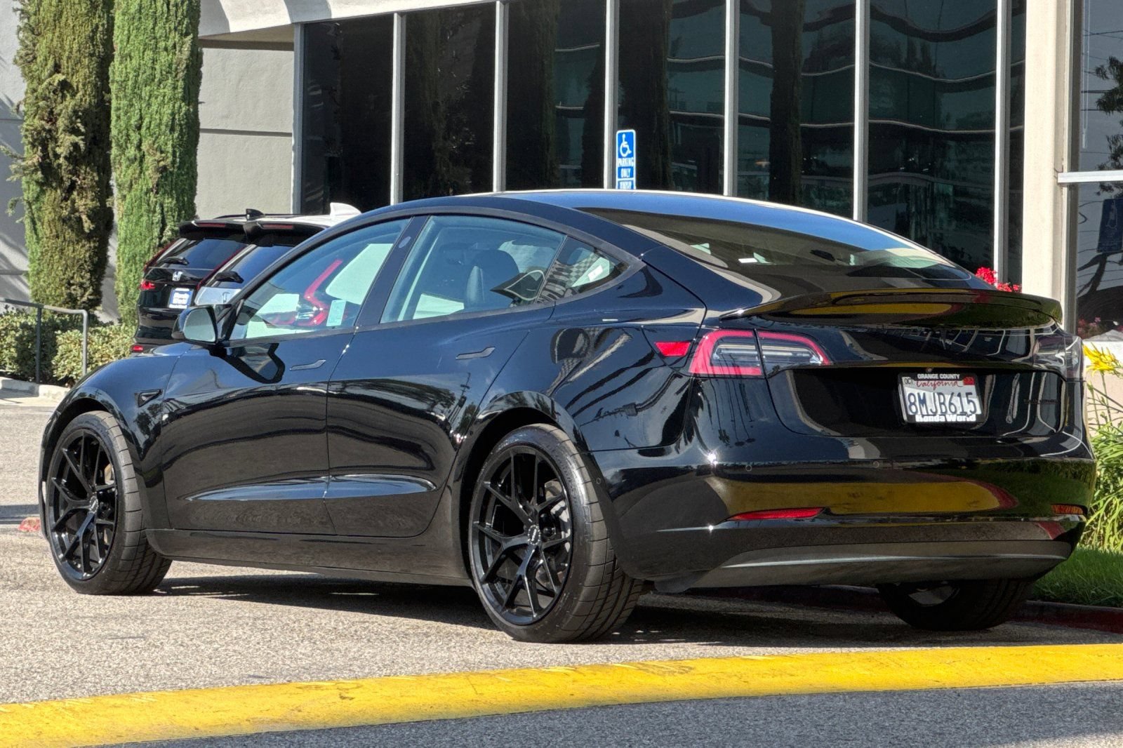 Used 2019 Tesla Model 3 Long Range AWD/4WD image 6
