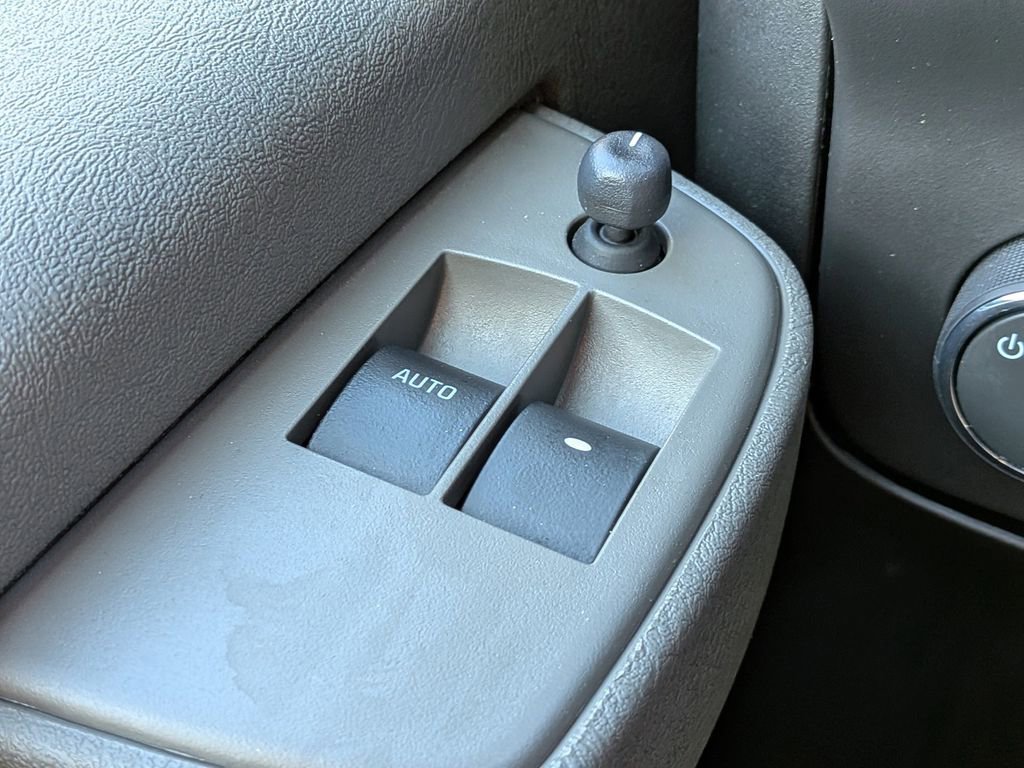 Used 2023 GMC Savana 2500 Work Van w/ Driver Convenience Package image 21