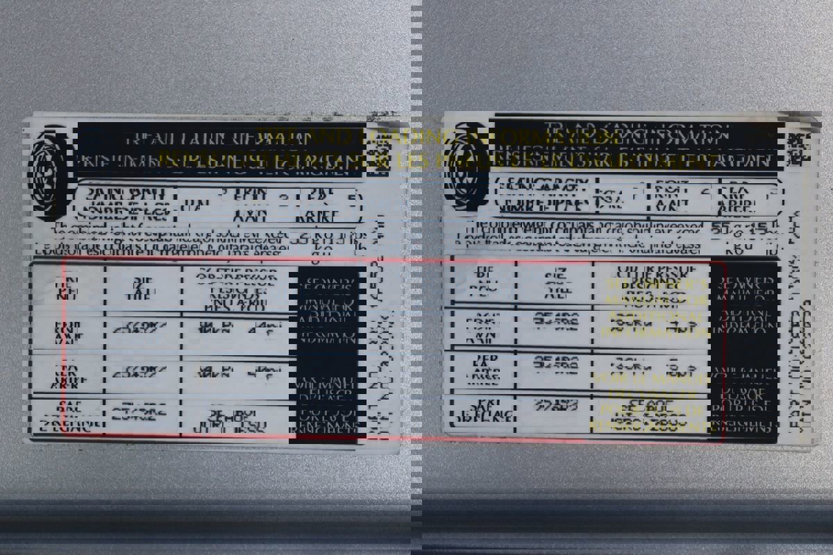 Used 2020 Land Rover Defender 110 X image 48