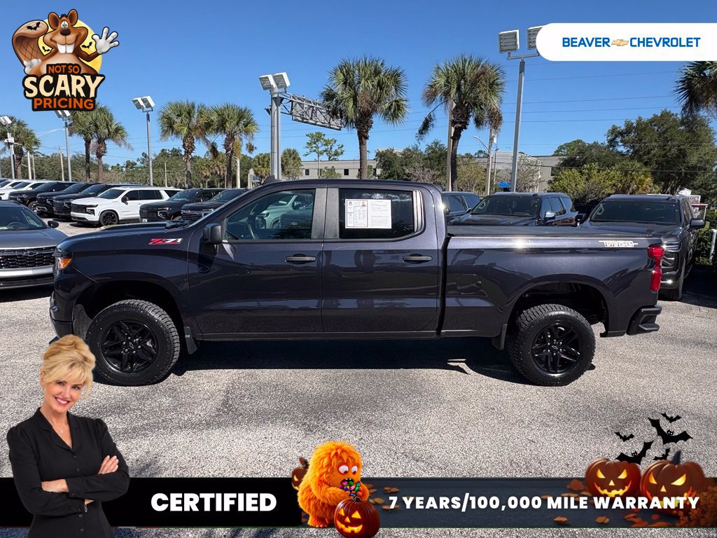 Used 2023 Chevrolet Silverado 1500 Custom Trail Boss AWD/4WD image 4
