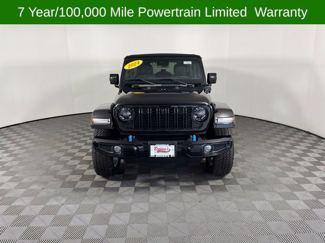 Used 2024 Jeep Wrangler High Altitude AWD/4WD image 2